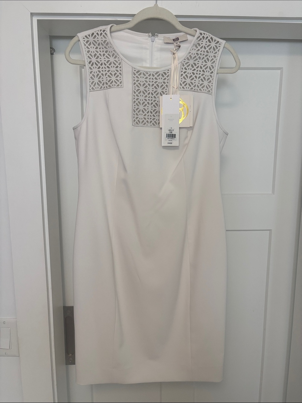 Etcetera Cream Laser-Cut Yoke Sleeveless Shift Dress size 10
